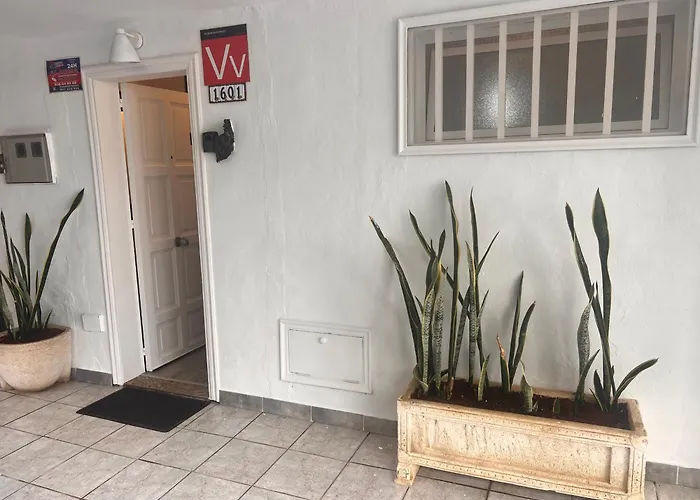 Budda House Puerto Del Carmen. Tías