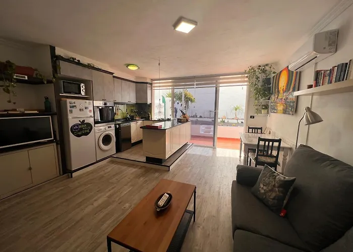 Budda House Puerto Del Carmen. *